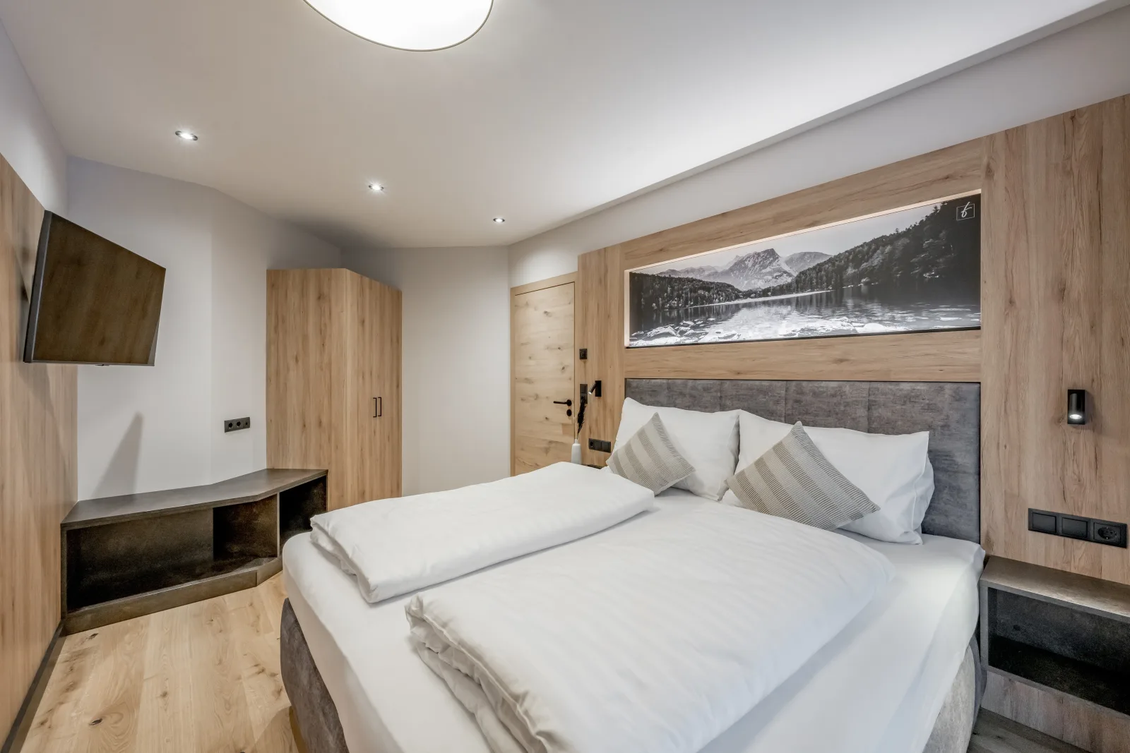 Falkners Five - Apartment one