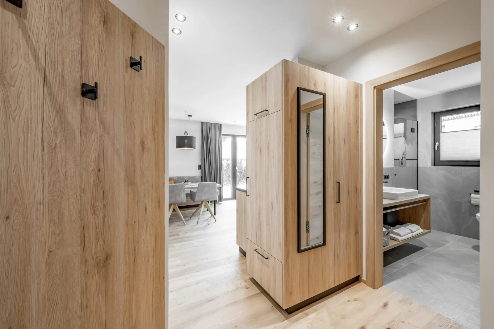 Falkners Five - Apartment one