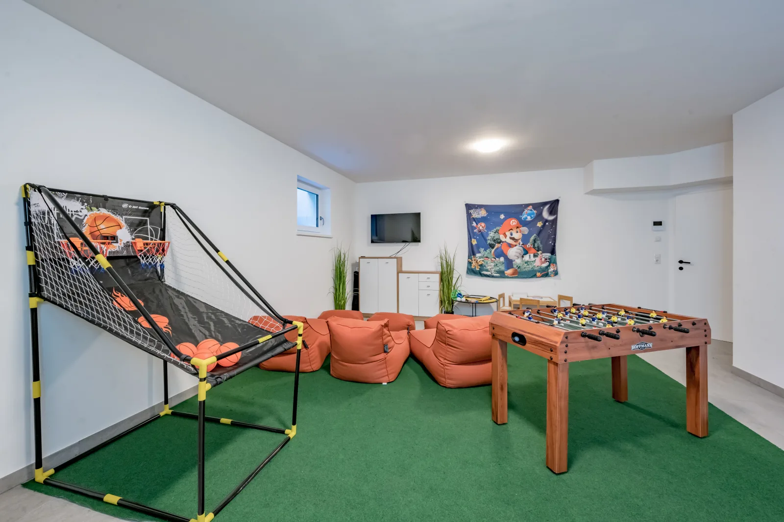 Falkners Five - Apartment two