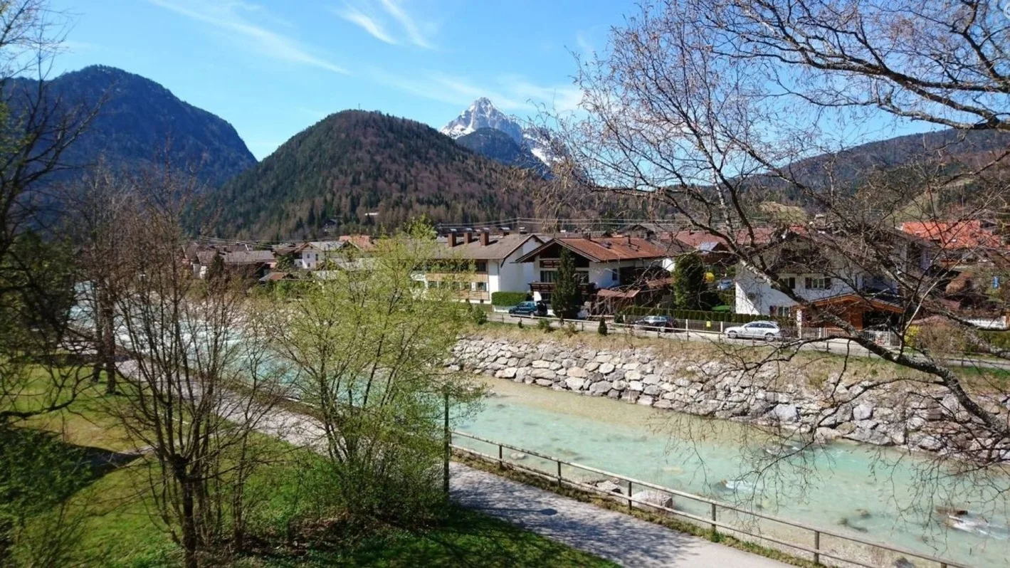luxuriöse Ferienwohnung in Mittenwald für Genießer
