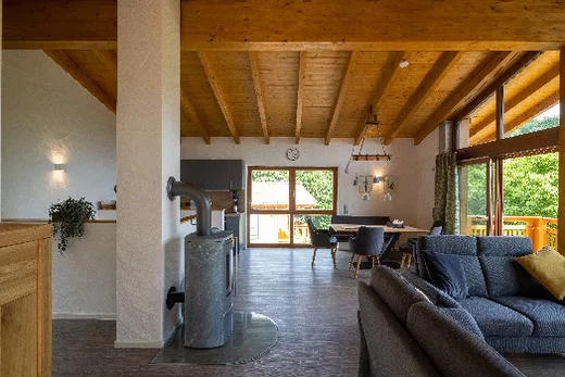 Kleines Chalet mit Whirlpool und Sauna