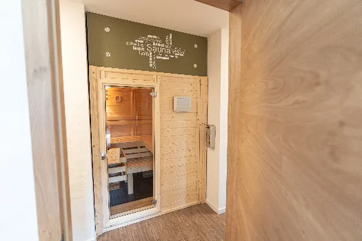 Kleines Chalet mit Whirlpool und Sauna