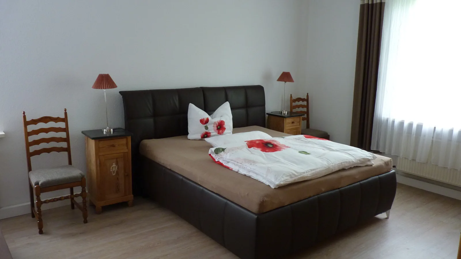 Ferienwohnung & Apartment Kunsthaus Panorama mit Balkon