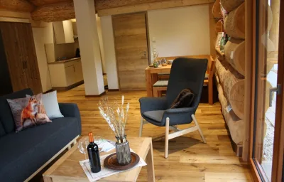 Waldzeit Lodge - Ferienwohnung Fuchs