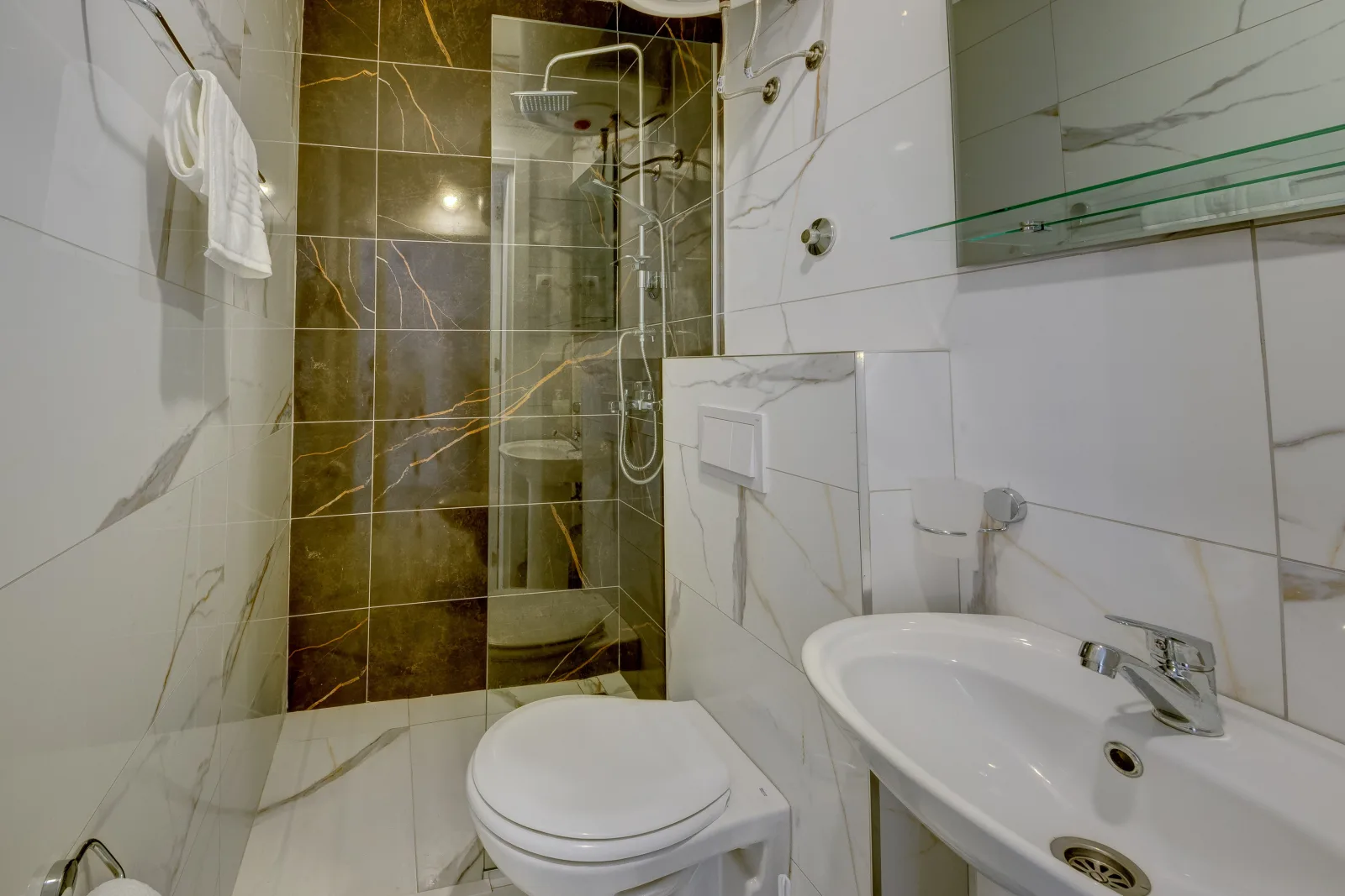 Sea Salt Apartment