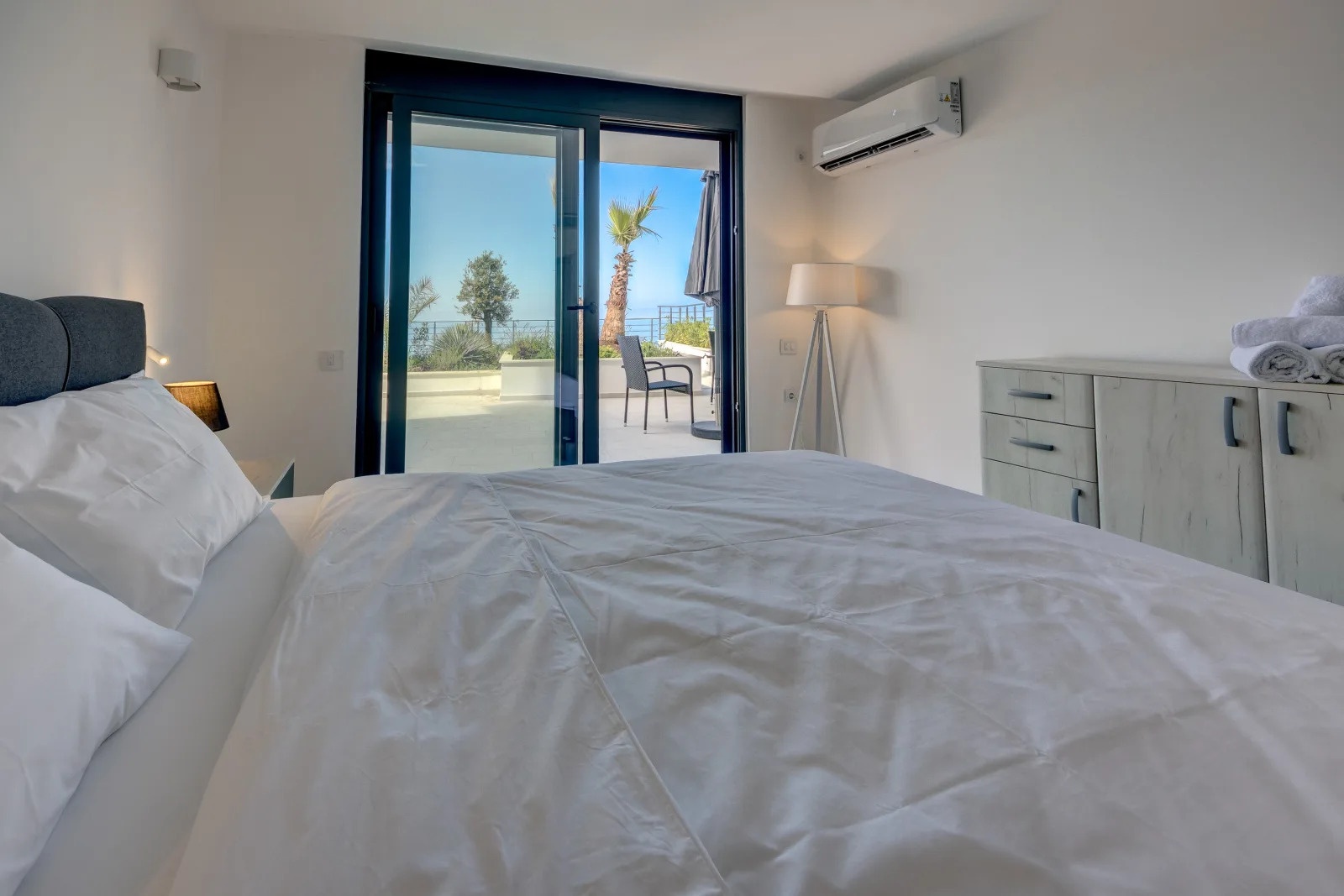 Sea Salt Apartment