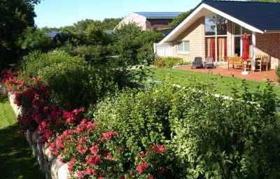 Wellnesshaus "Wind" eingezäunt