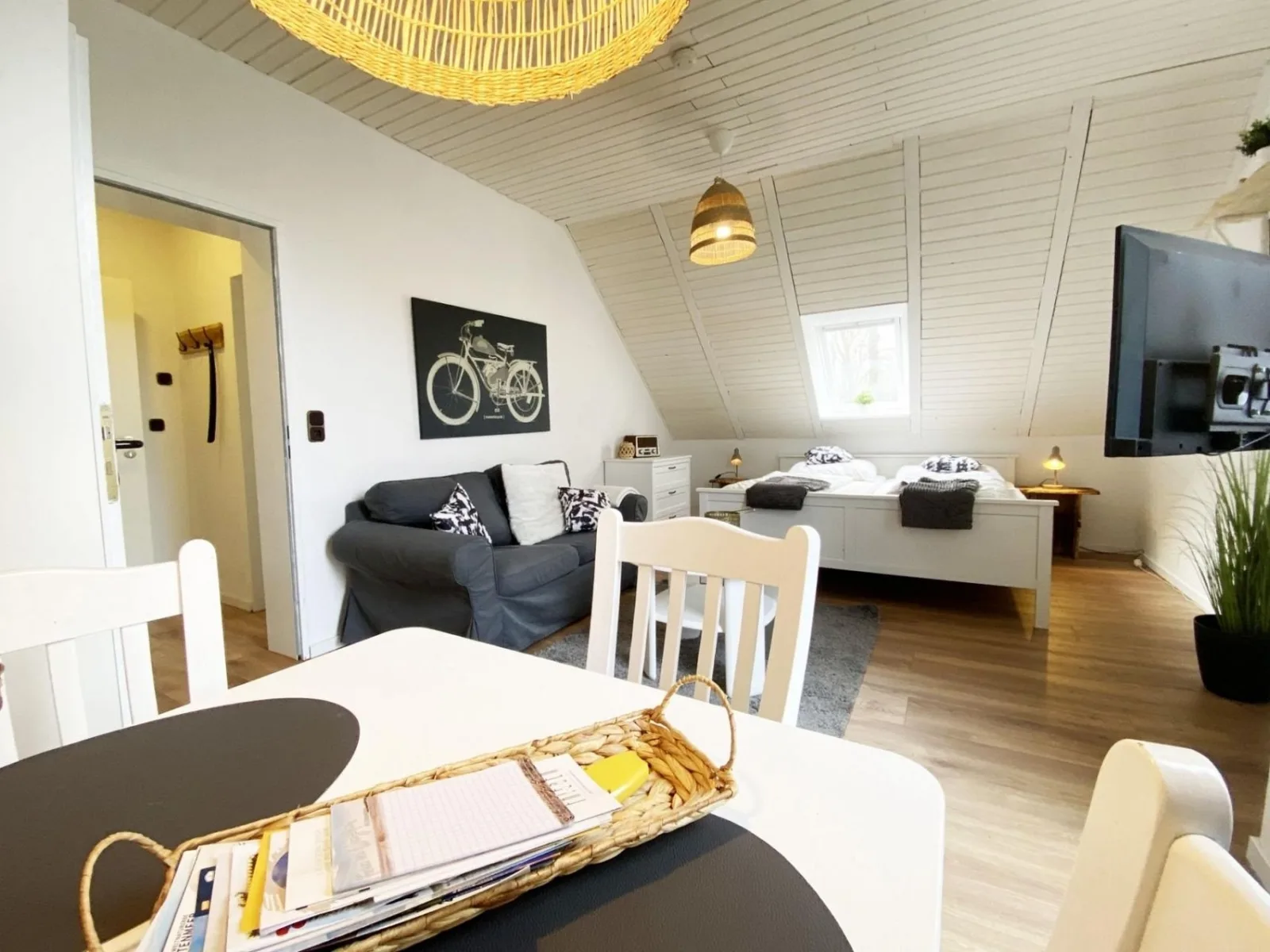 Ferien im Wangerland - Haus Wiesenweg - Apartment 2 (1.OG)