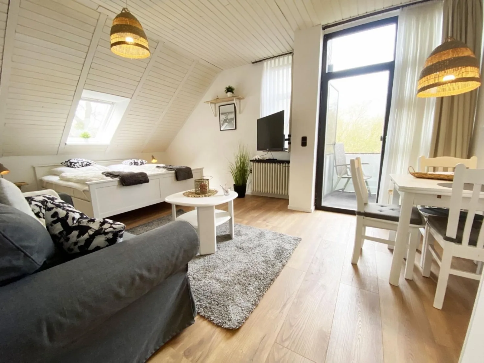 Ferien im Wangerland - Haus Wiesenweg - Apartment 2 (1.OG)