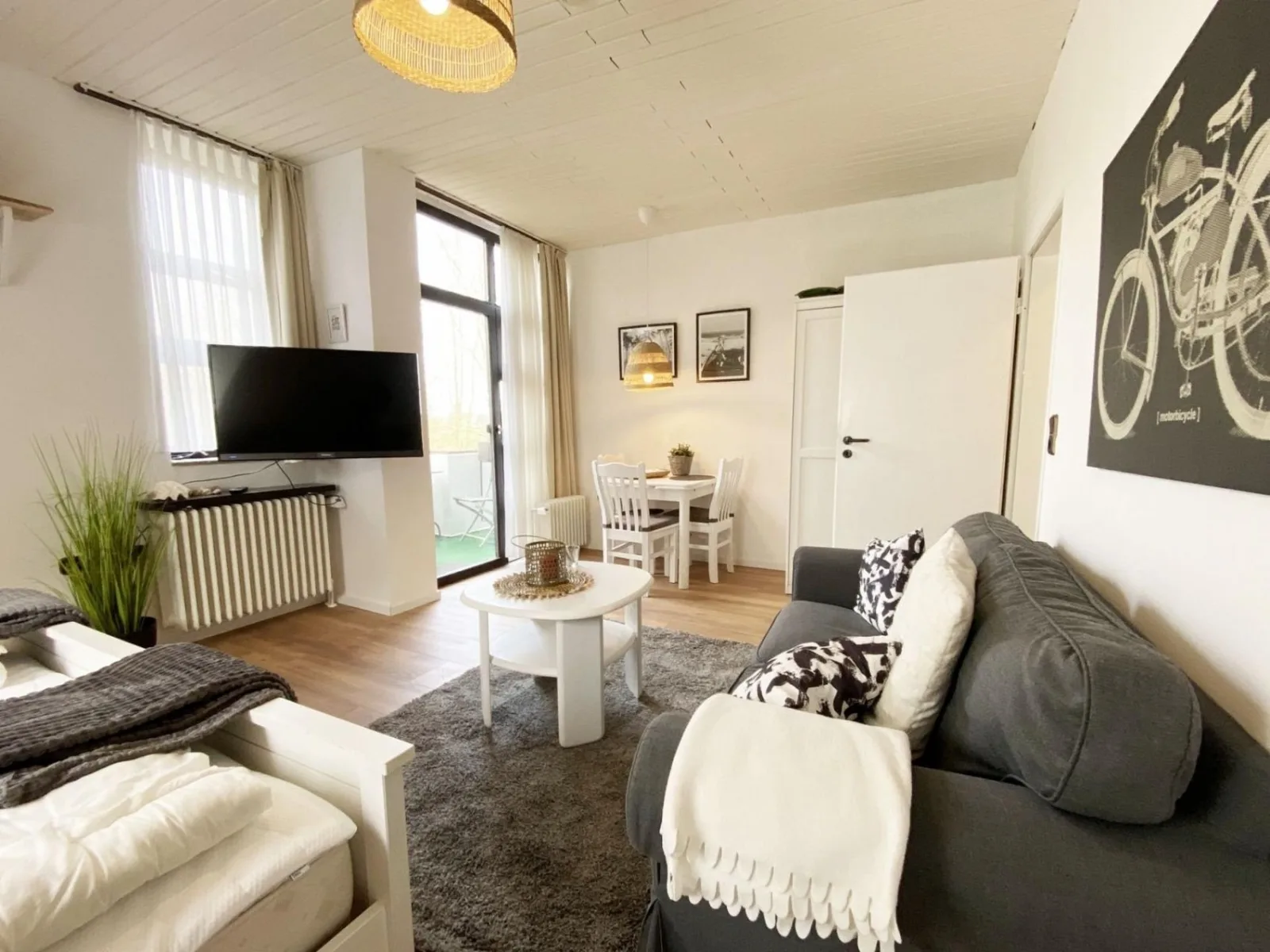 Ferien im Wangerland - Haus Wiesenweg - Apartment 2 (1.OG)