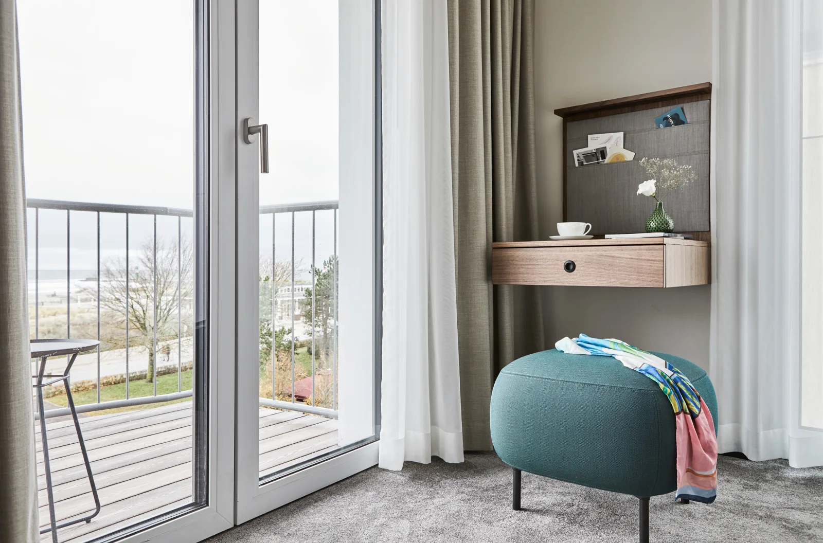 Baltic Hideaway Beach Hotel Warnemünde - Ocean Suite mit direktem Meerblick