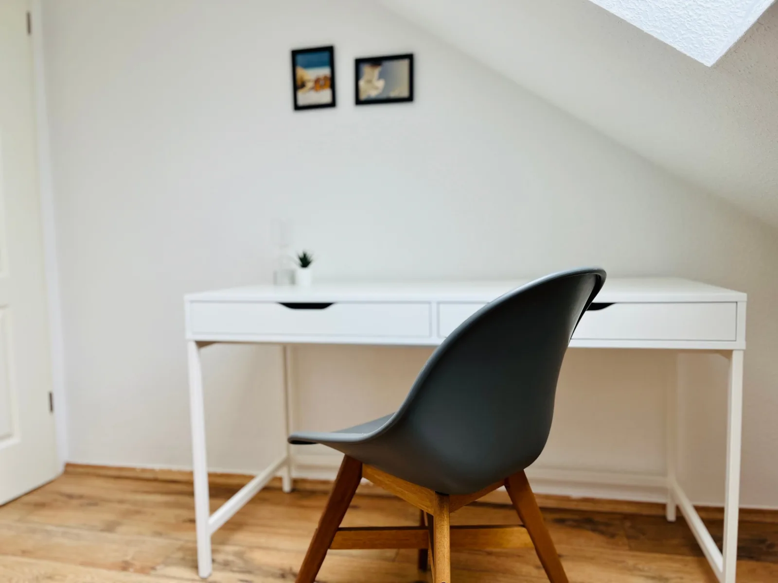 AyCatcherHomes - Sirius | Old Town | 2BR | 4 Guests