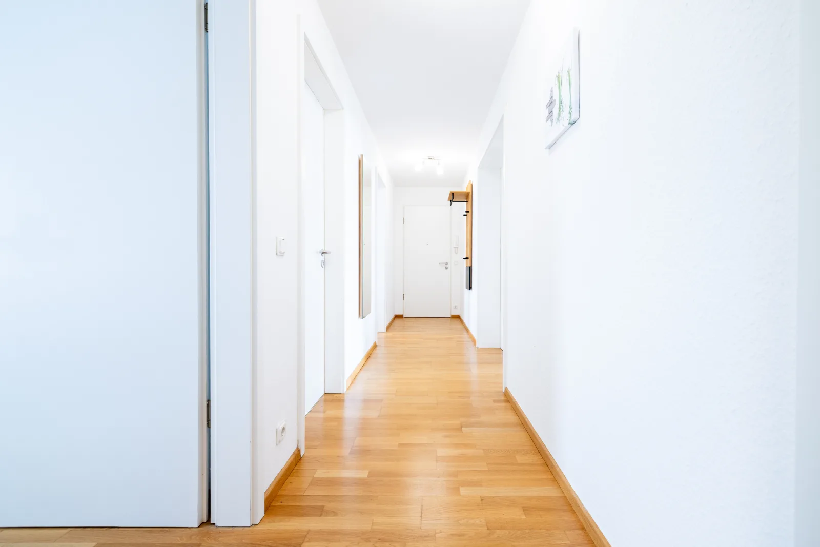 Großzügige Ferienwohnung in Wilhelmshaven am Südstrand mit Balkon & Meerblick | Wohnung 28