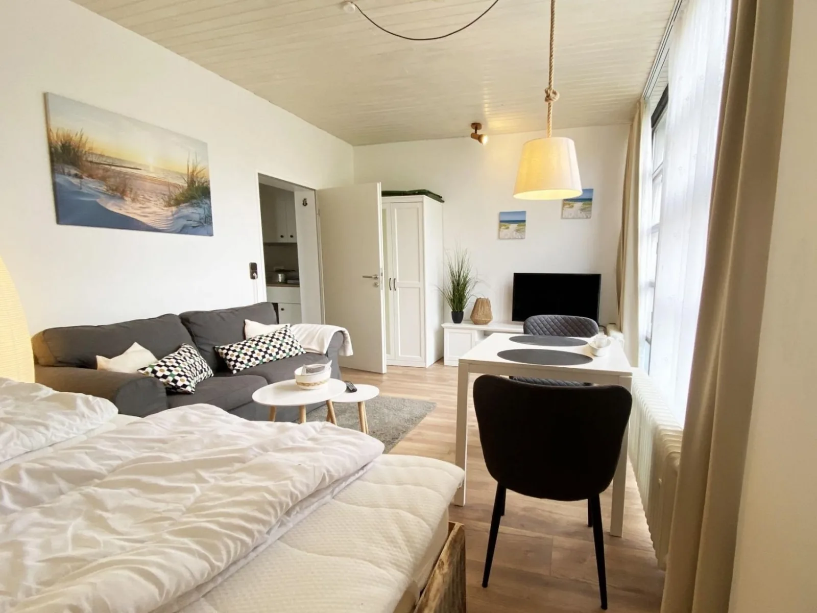 Ferien im Wangerland - Haus Wiesenweg - Apartment 1 (1.OG)