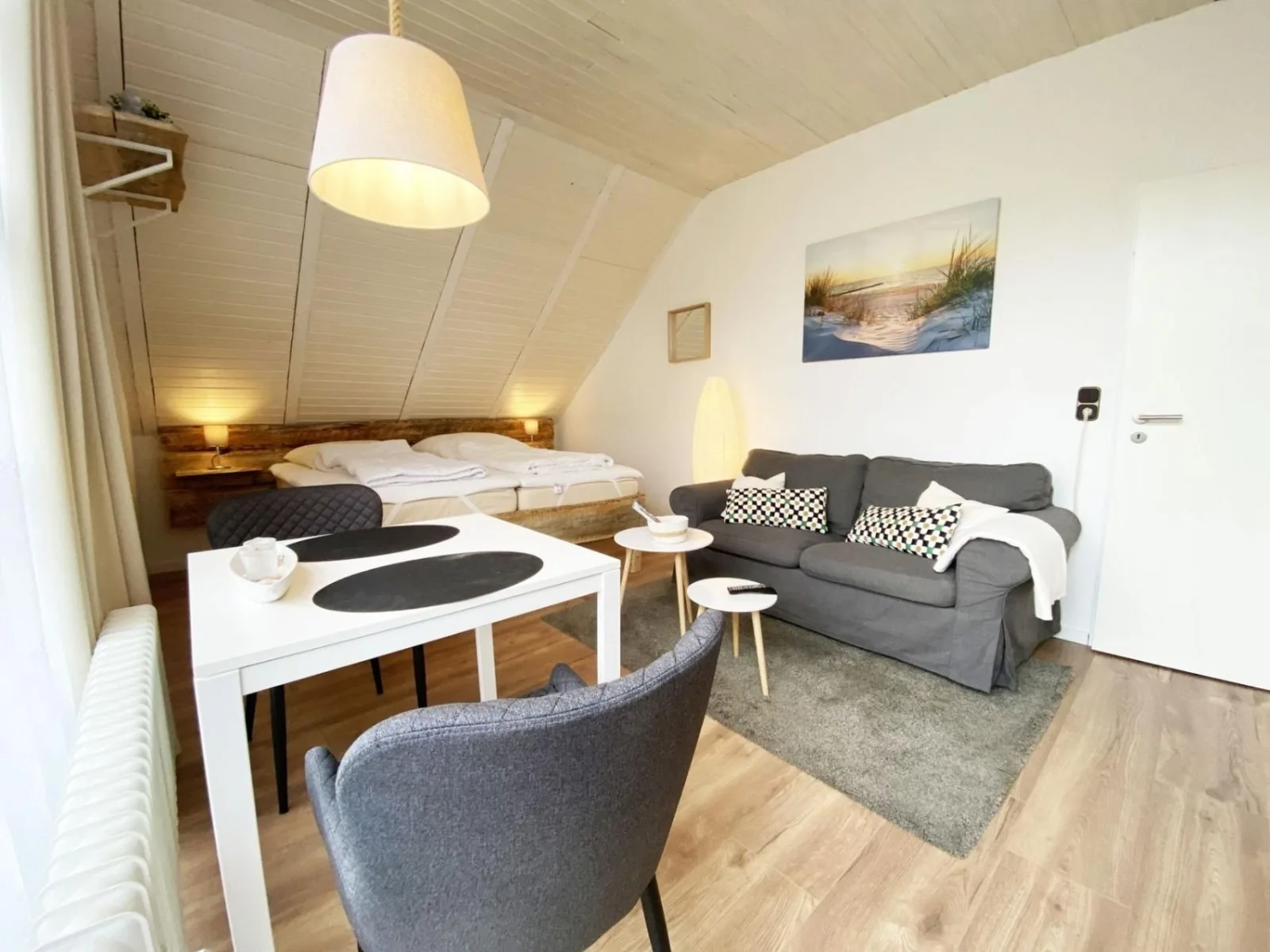 Ferien im Wangerland - Haus Wiesenweg - Apartment 1 (1.OG)