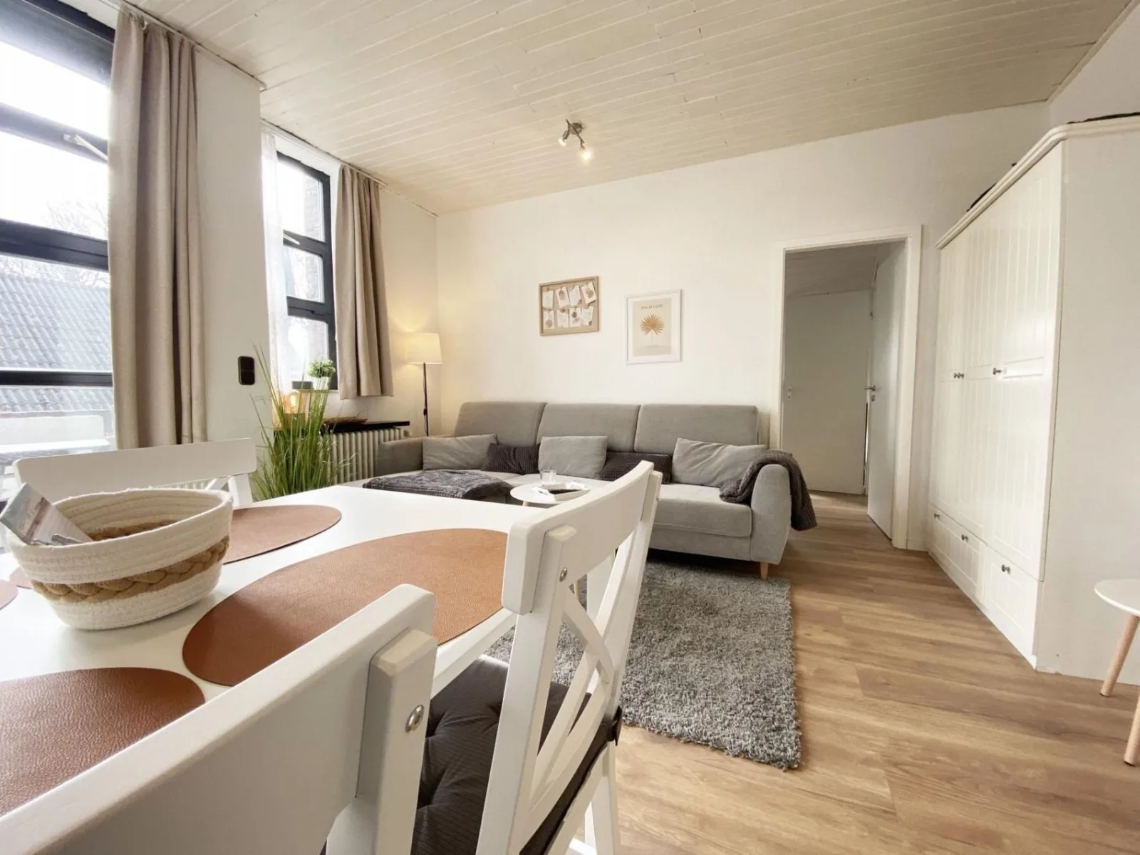 Ferien im Wangerland - Haus Wiesenweg - Ferienwohnung  1 (1.OG)