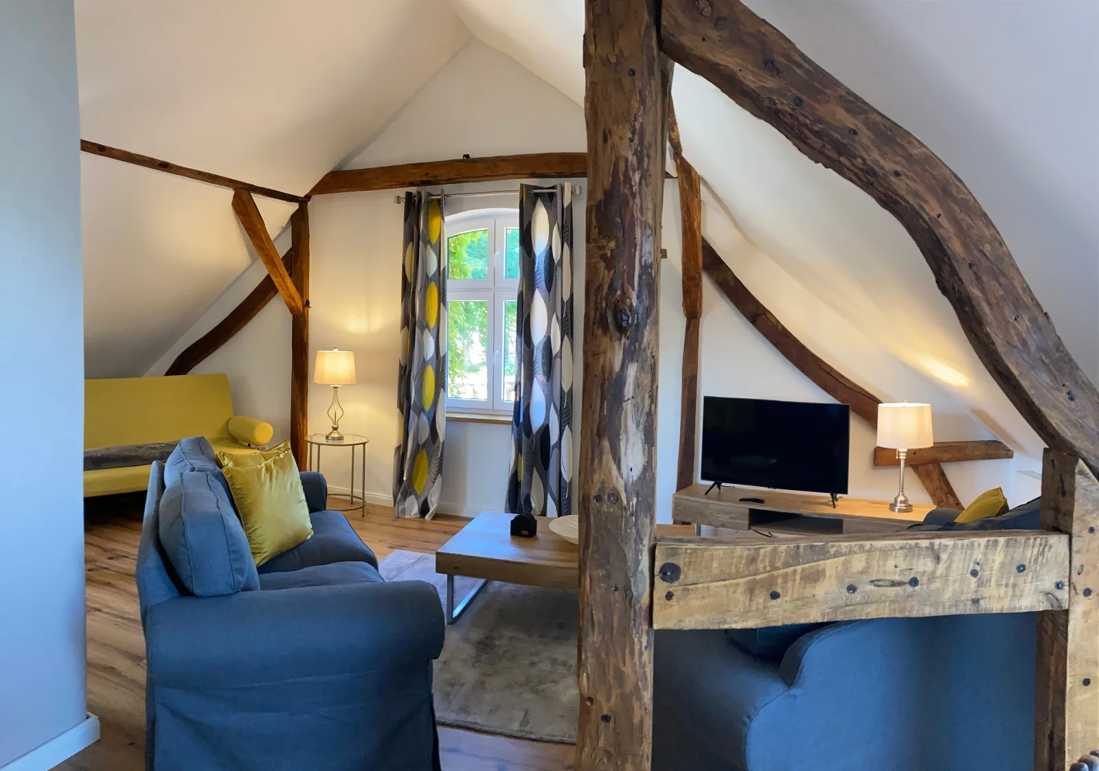 Elbferienhaus Lenzerwische - gemeinsames Urlauben an der Elbe mit privaten Badesee - alles inklusive