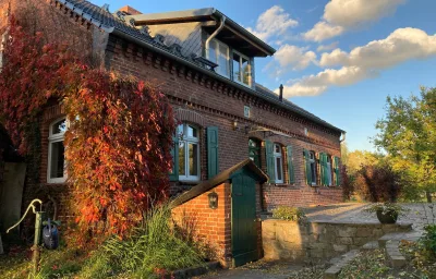 Elbferienhaus Lenzerwische - gemeinsames Urlauben an der Elbe mit privaten Badesee - alles inklusive
