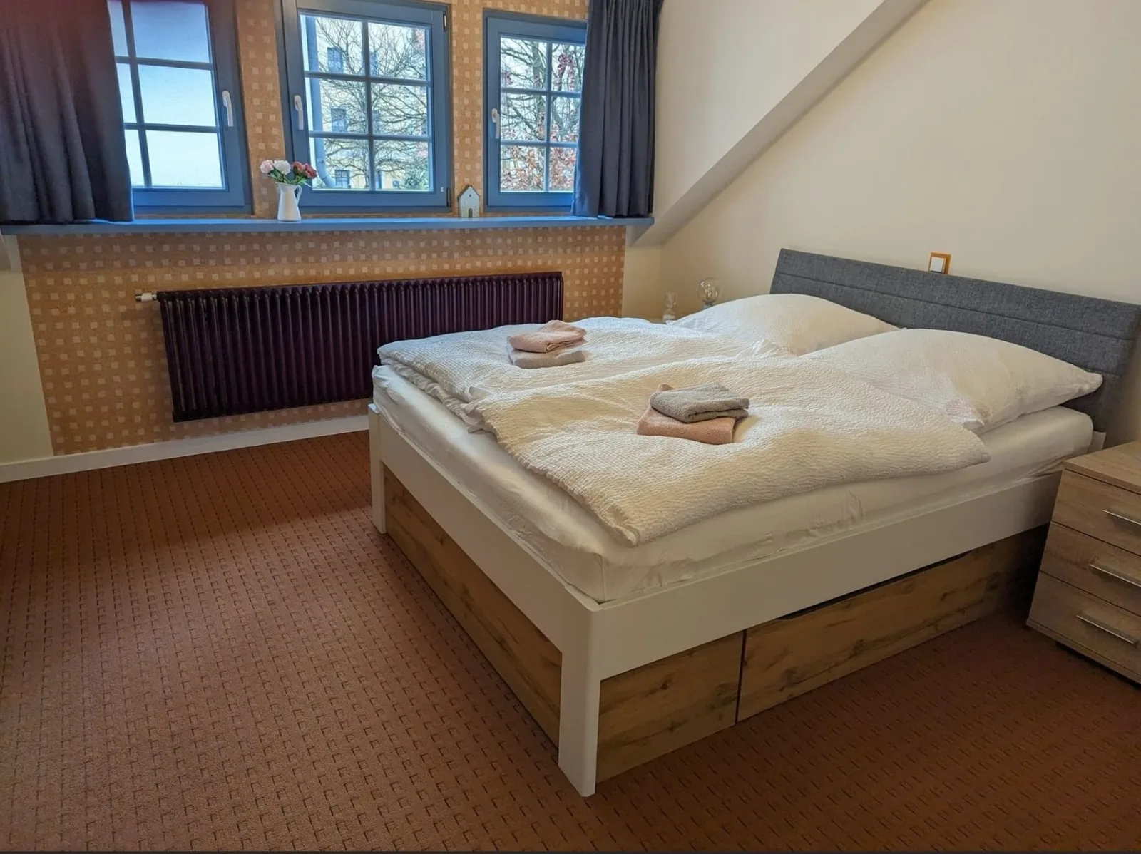 Ferienwohnung: Zur Kirschallee