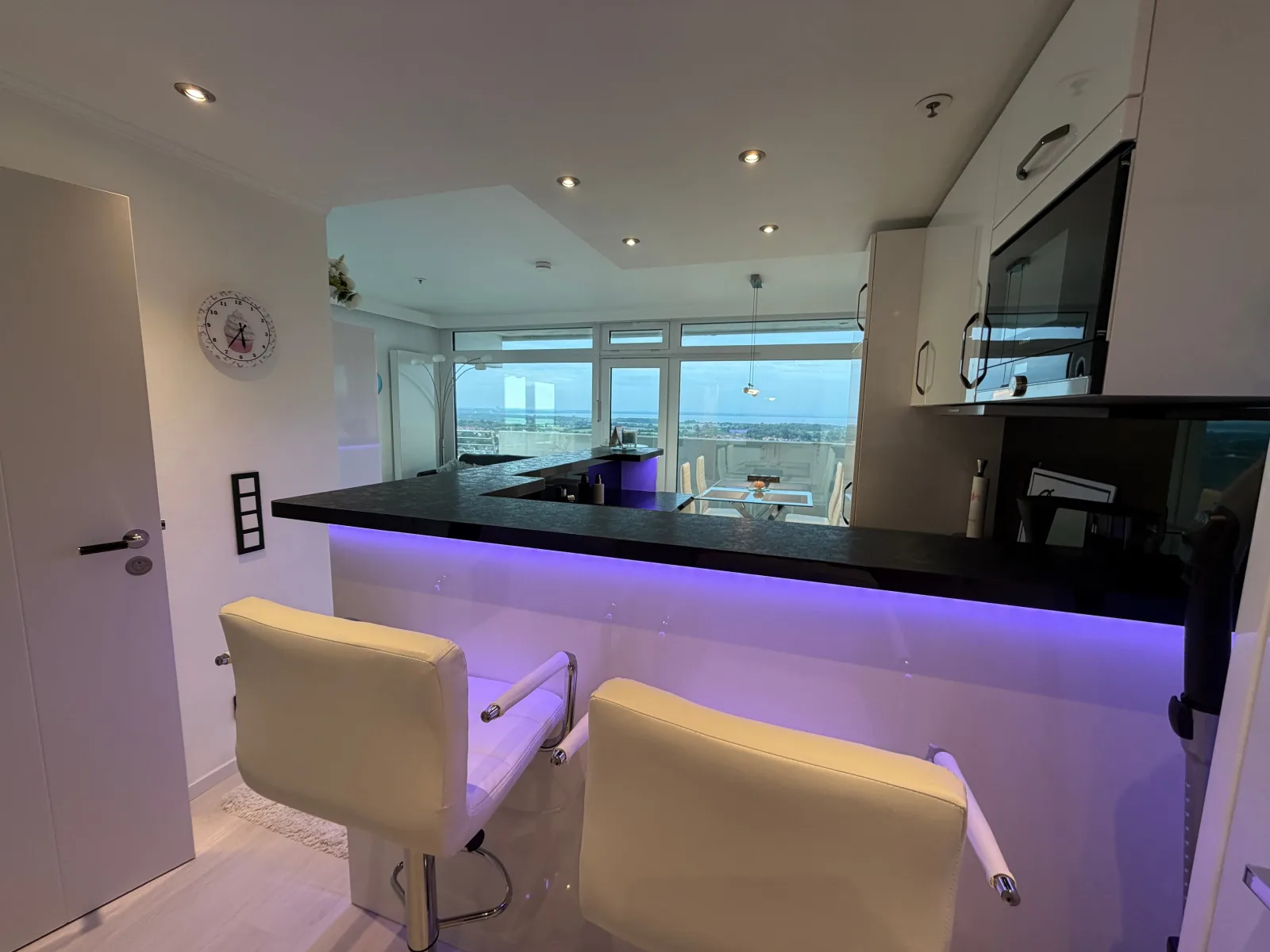 Panoramablick und Meer: 2-Zimmer-Ecksuite