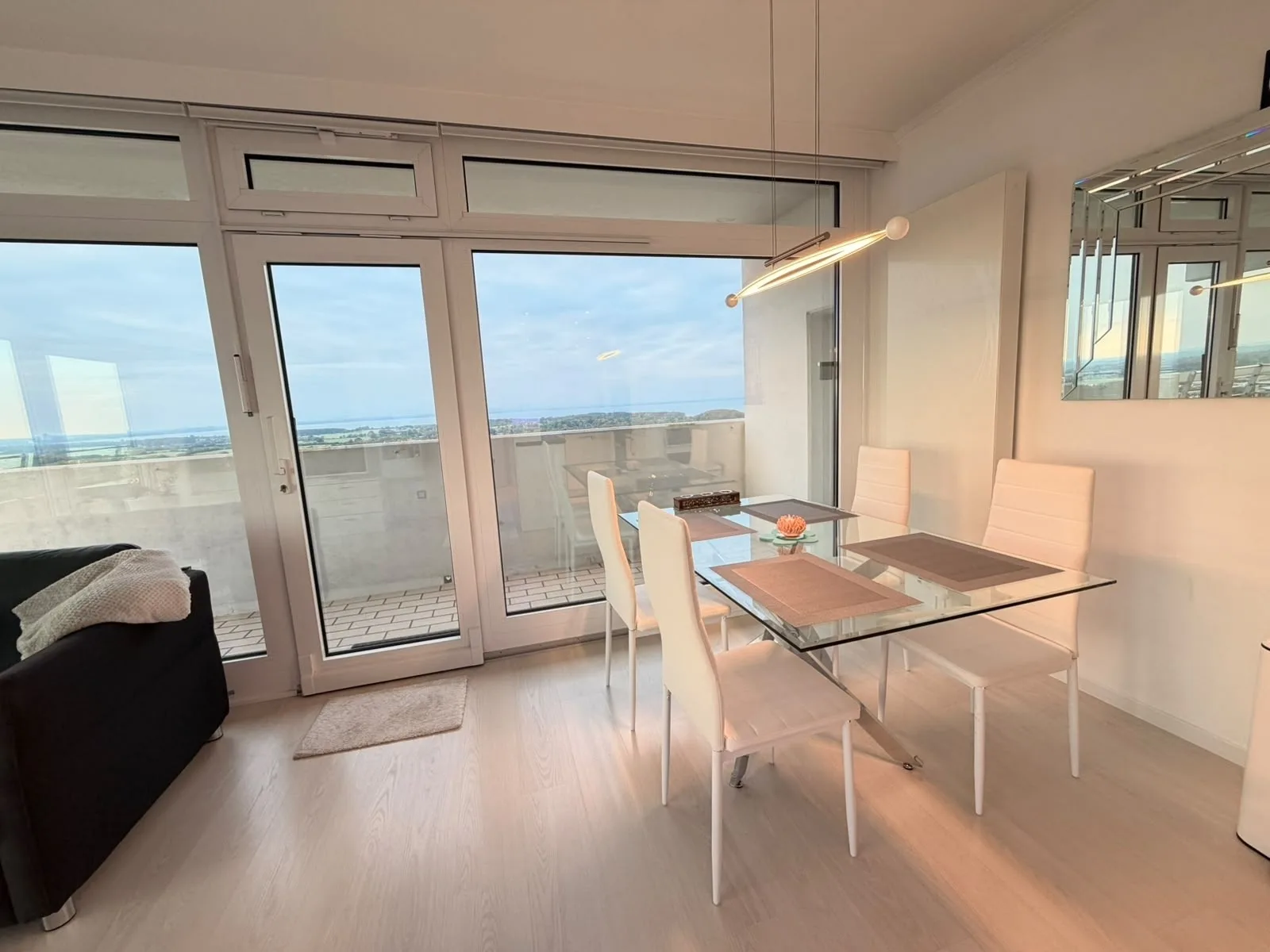 Panoramablick und Meer: 2-Zimmer-Ecksuite