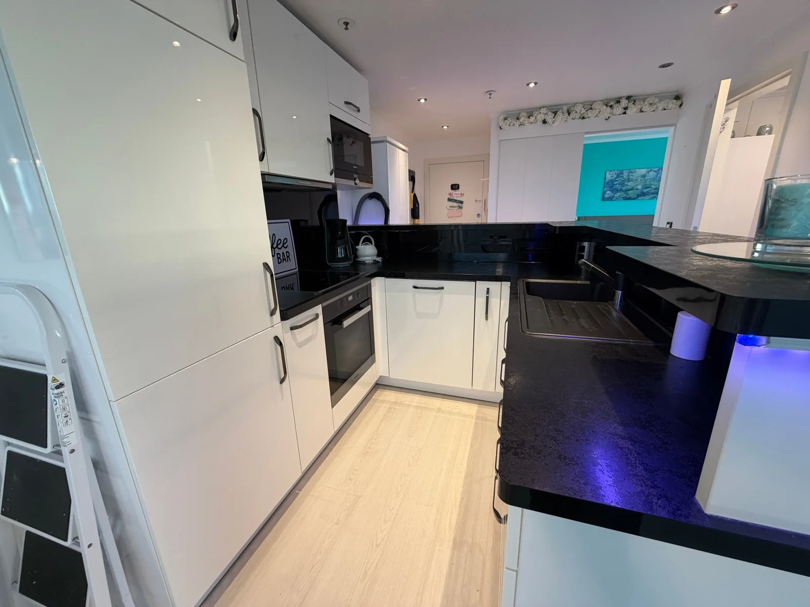 Panoramablick und Meer: 2-Zimmer-Ecksuite