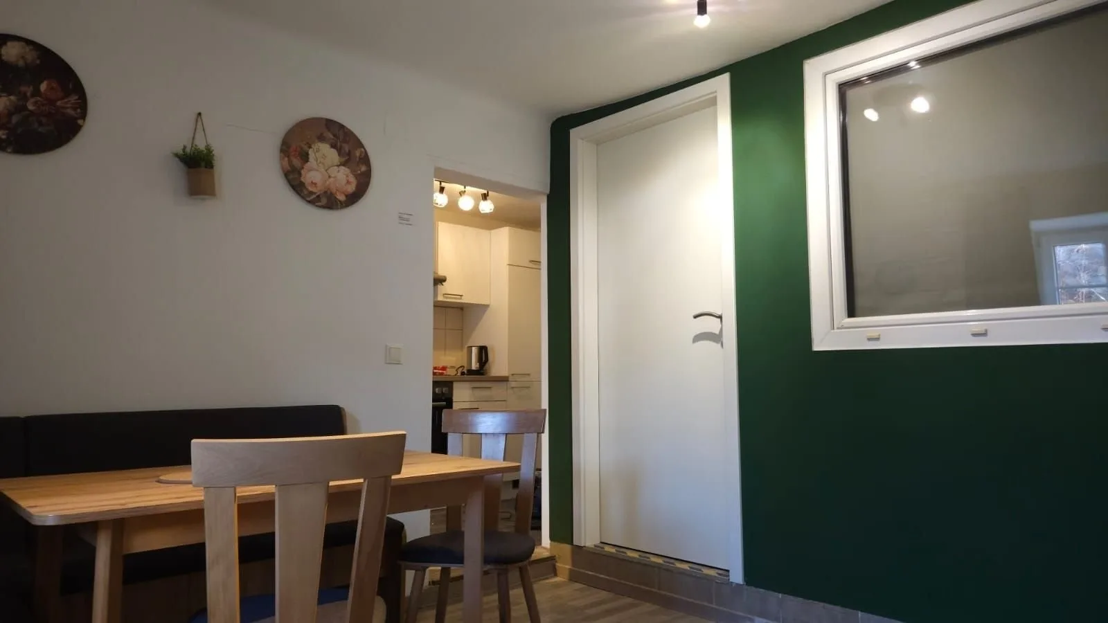 3500: Apartment KREMSTAL / Top 2