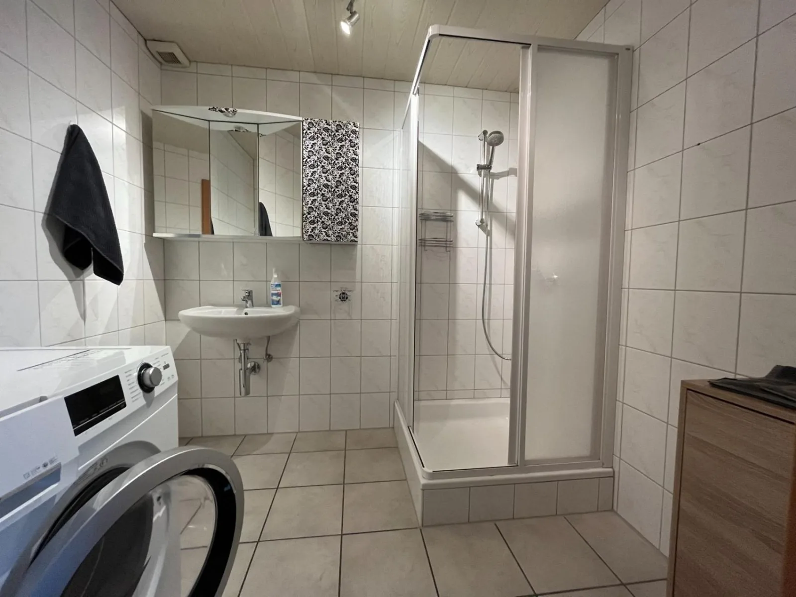 3100: Apartment RATZERSDORFER SEEN / Top 7