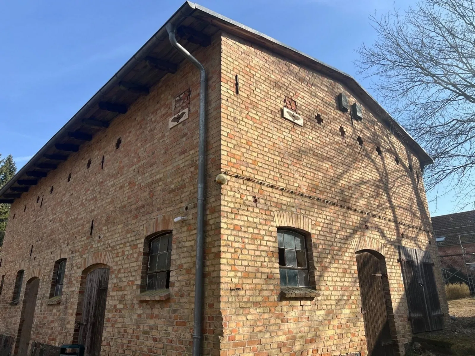 Ruhige FeWo in der Försterei Kalkhorst - Komfort & historisches Ambiente
