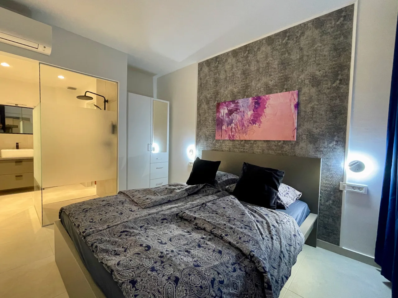 Exklusive Ferienwohnung mit Pool bis 7 Personen nur 60 m vom Strand