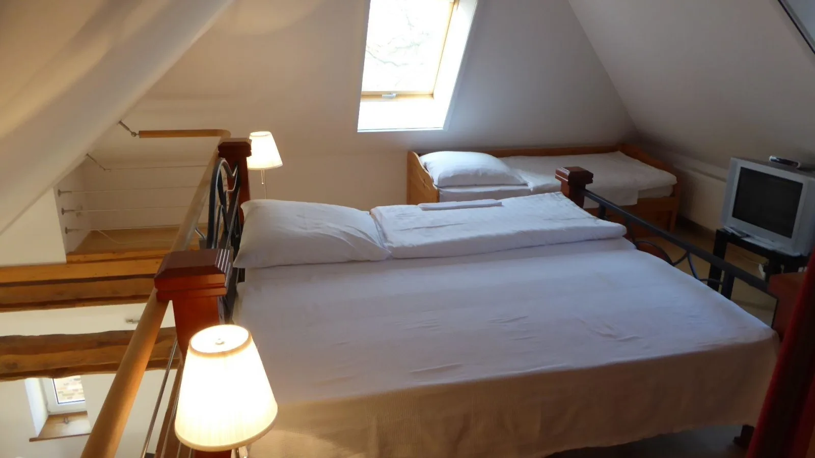  Gut Rattelvitz Galerie D, hochwertig, Sauna, Kamin, eTankstelle, Spielscheune, 15.000qm Parkland
