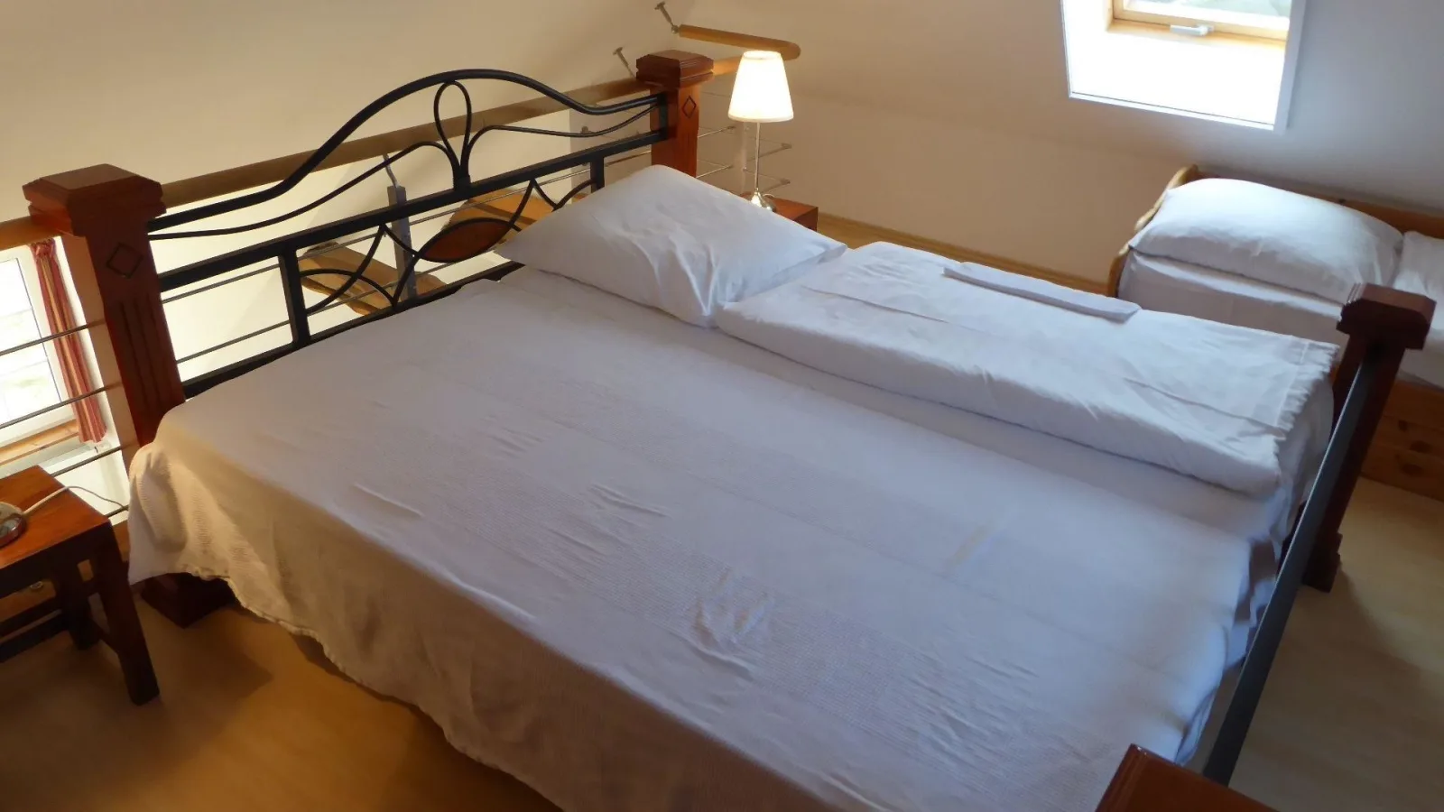  Gut Rattelvitz Galerie D, hochwertig, Sauna, Kamin, eTankstelle, Spielscheune, 15.000qm Parkland