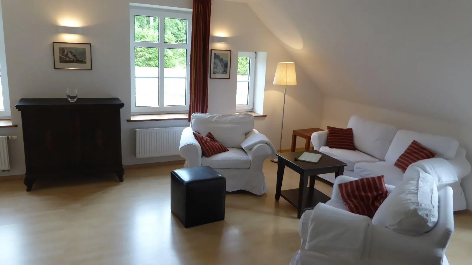  Gut Rattelvitz Galerie D, hochwertig, Sauna, Kamin, eTankstelle, Spielscheune, 15.000qm Parkland