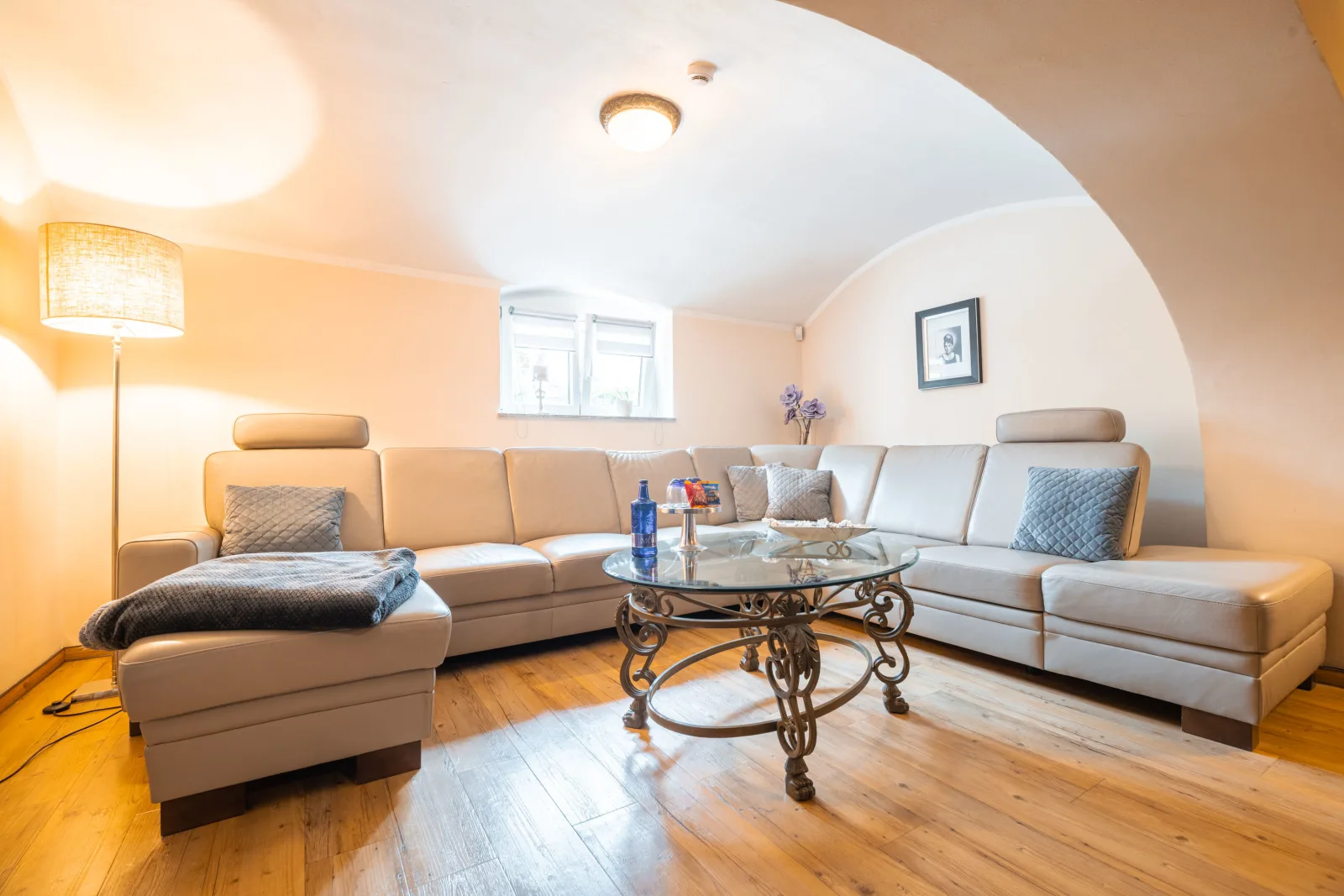 Superior Souterrain Appartement