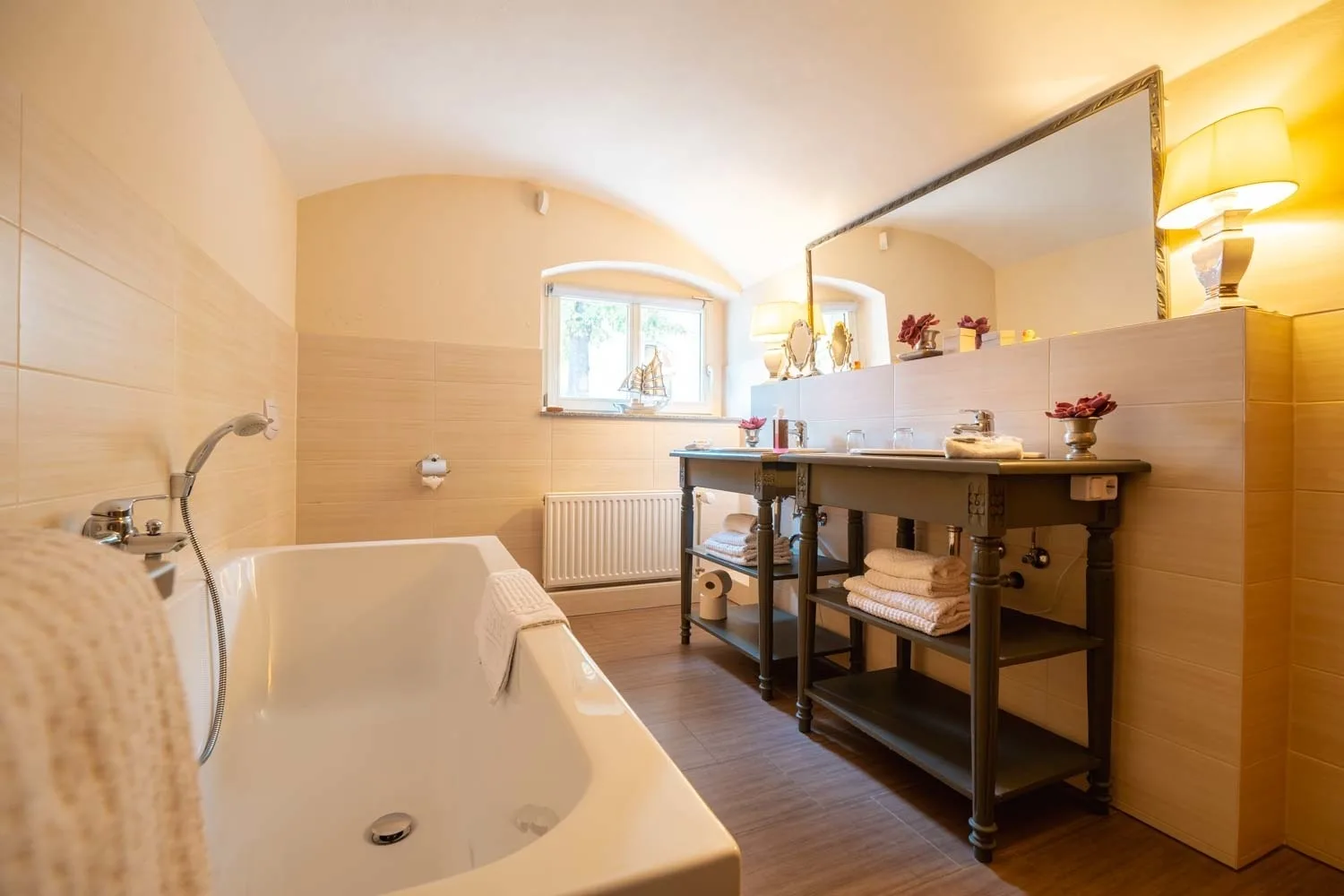 Superior Souterrain Appartement
