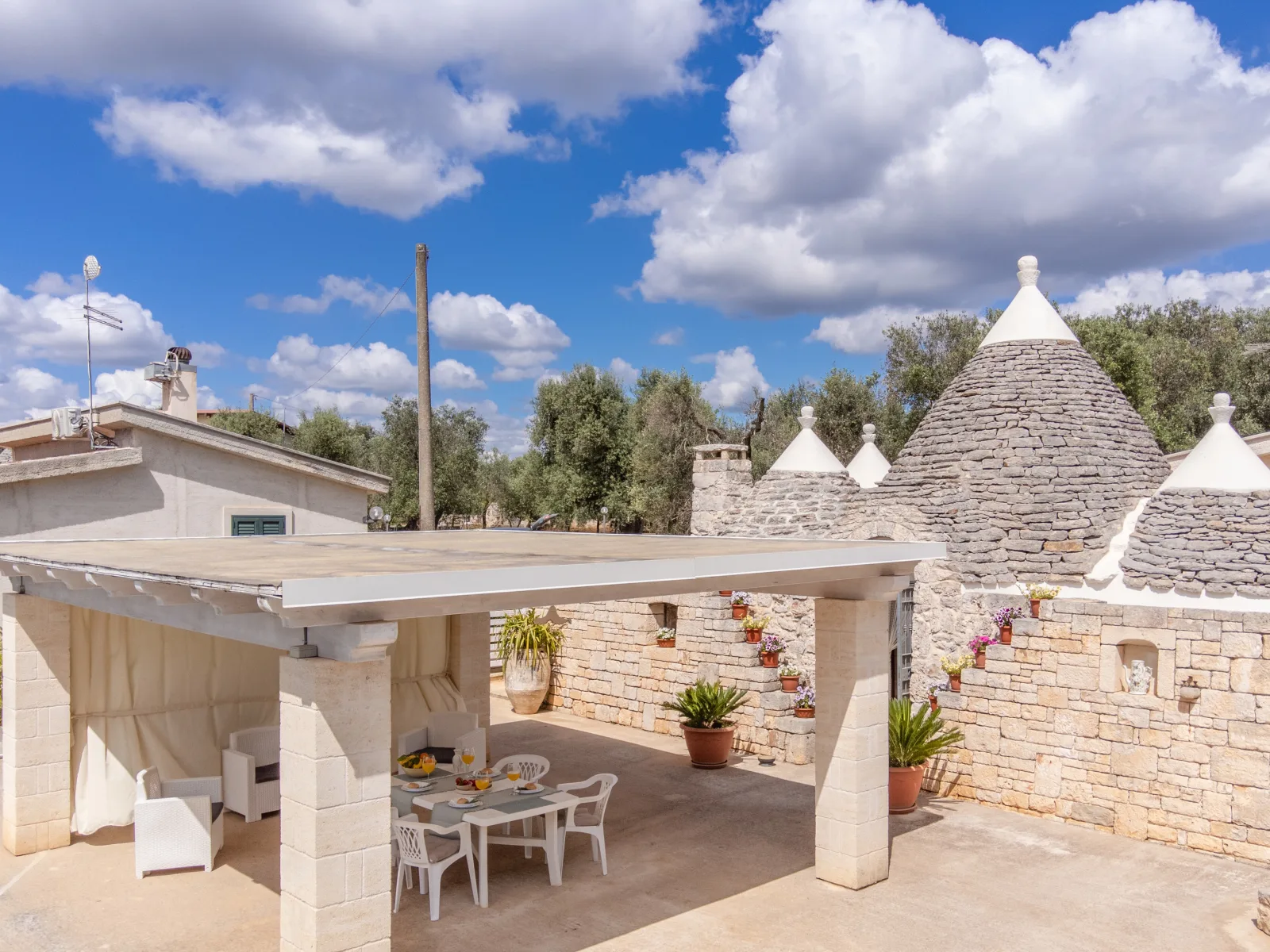 Trullo Quattro Carrini