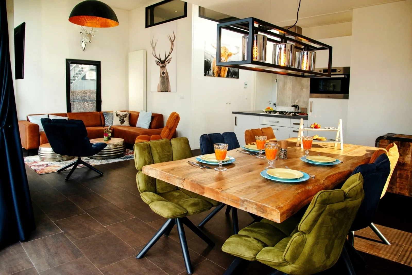 Royale Cube mit Dachterrasse. Meerblick und Strand