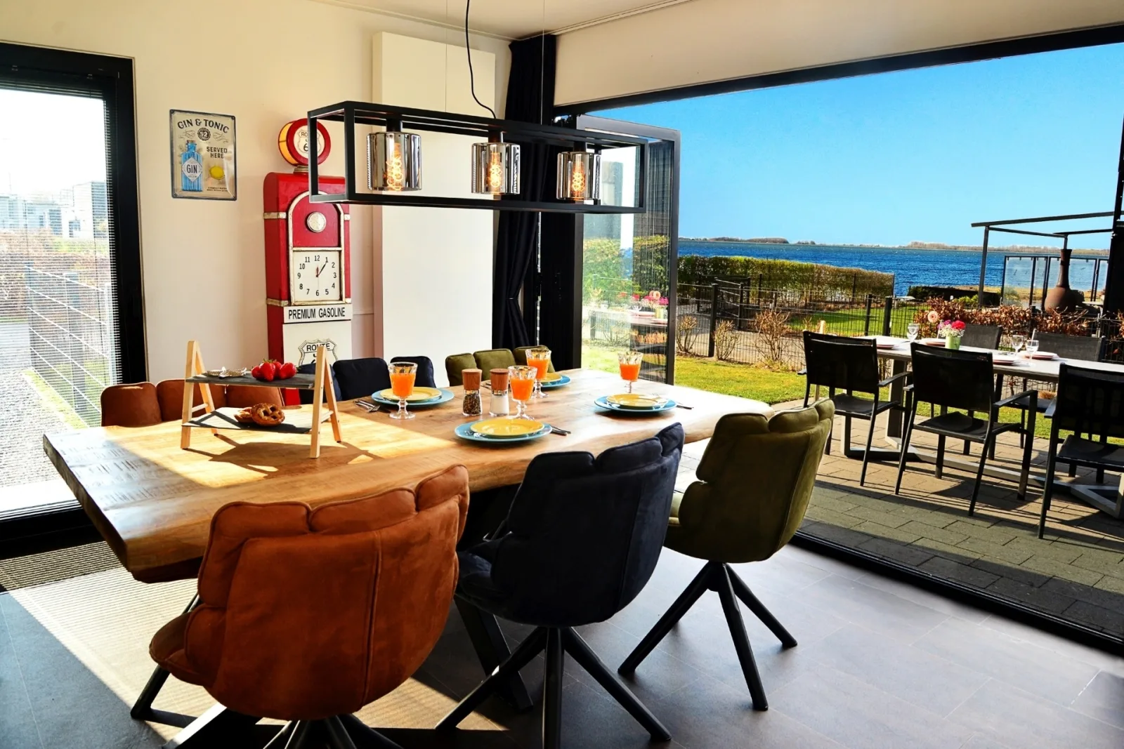 Royale Cube mit Dachterrasse. Meerblick und Strand