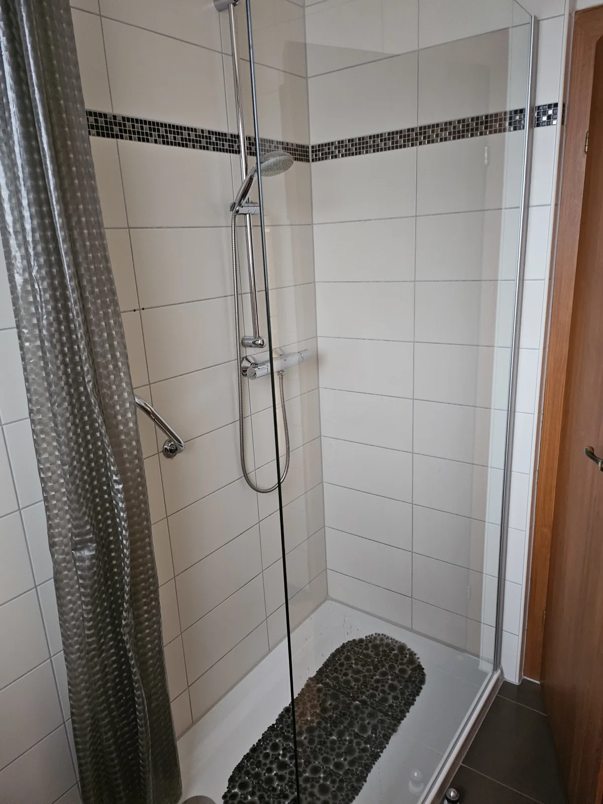 Ferienwohnung / Monteurwohnung  Majü 2
