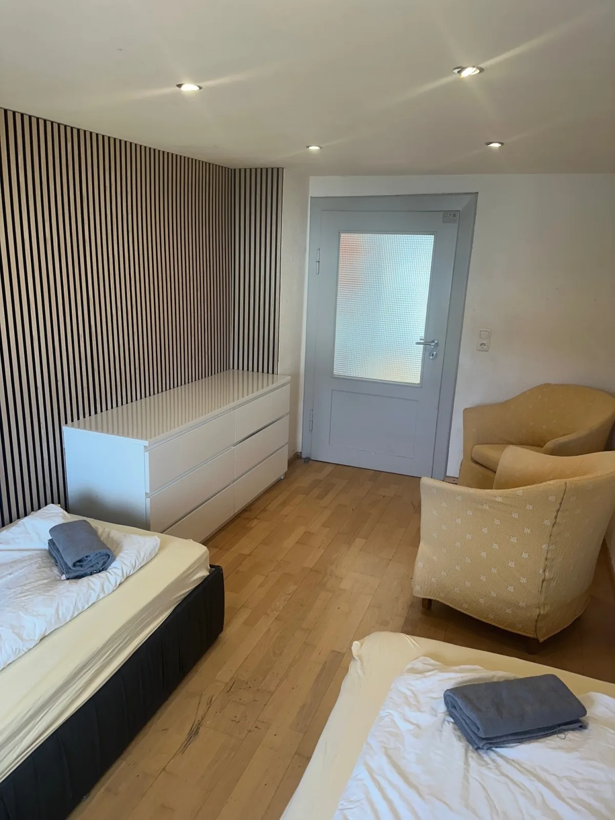 7 Zimmer für 20 Personen+  / Gruppen-Basecamp am See / Neuschwanstein/ München/Oktoberfest