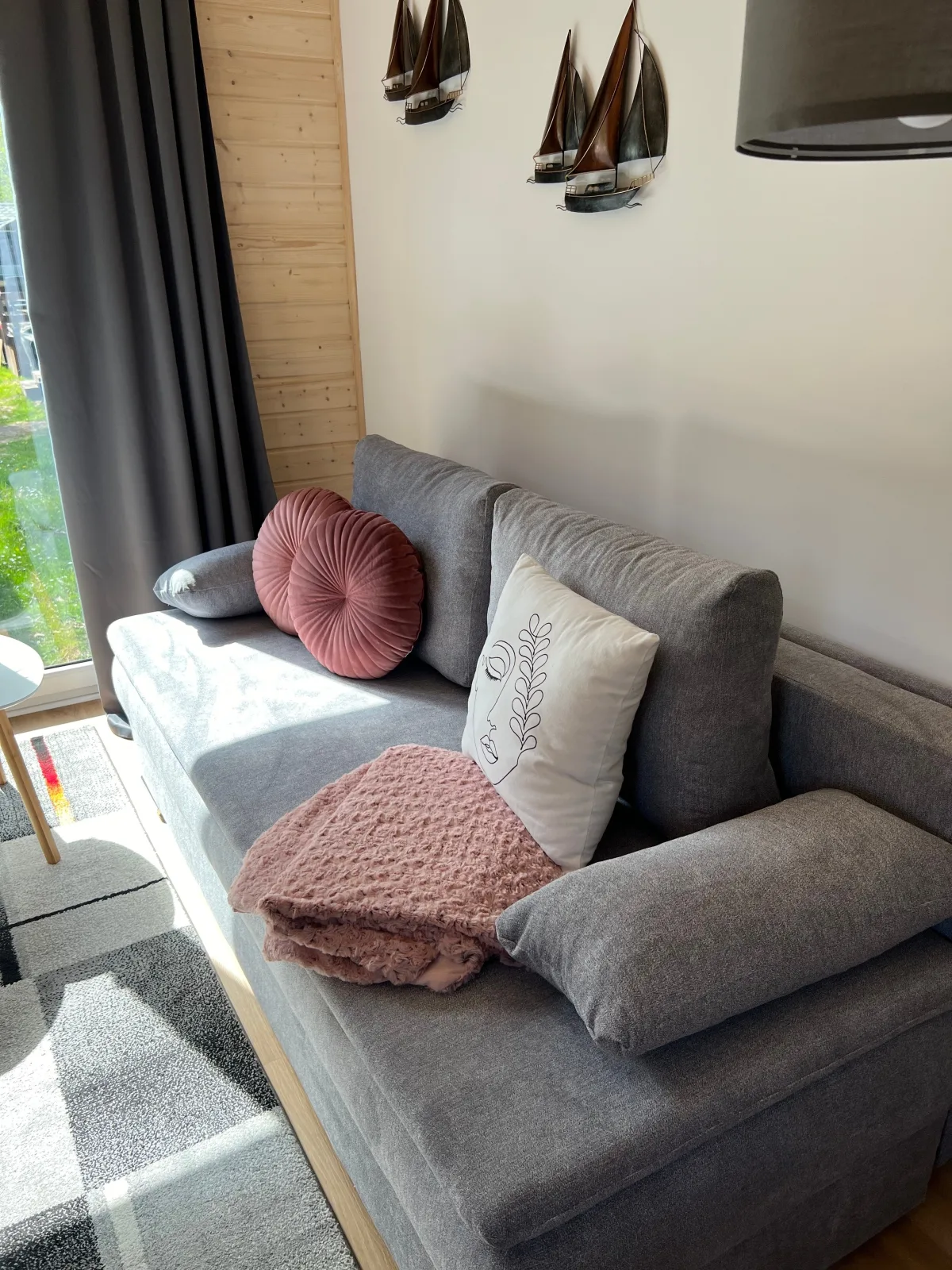 Tinyhouse Frida moderne & stilvolle Auszeit am See | Natur & Ruhe in Stuer (Mecklenburgische Seenplatte) Klima, Grill