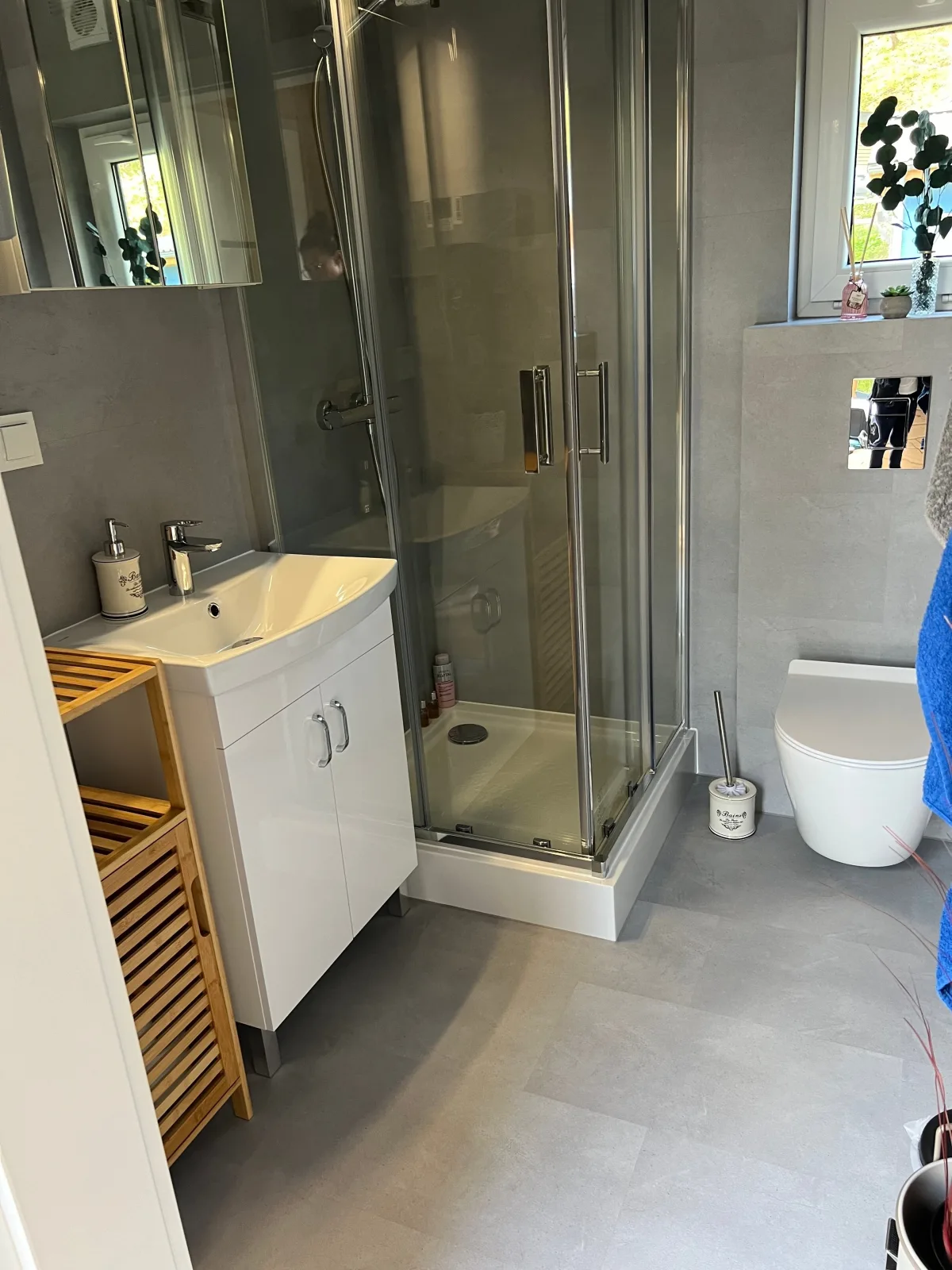 Tinyhouse Frida moderne & stilvolle Auszeit am See | Natur & Ruhe in Stuer (Mecklenburgische Seenplatte) Klima, Grill
