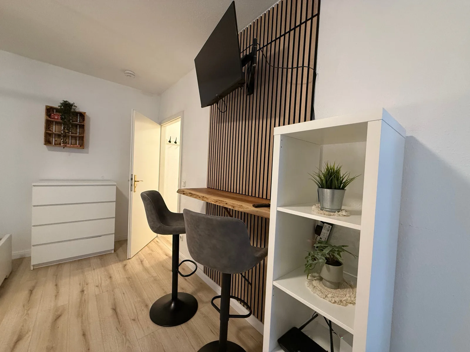 zentrales & modernes Apartement (Wifi&Netflix)