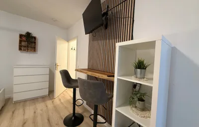 zentrales & modernes Apartement (Wifi&Netflix)