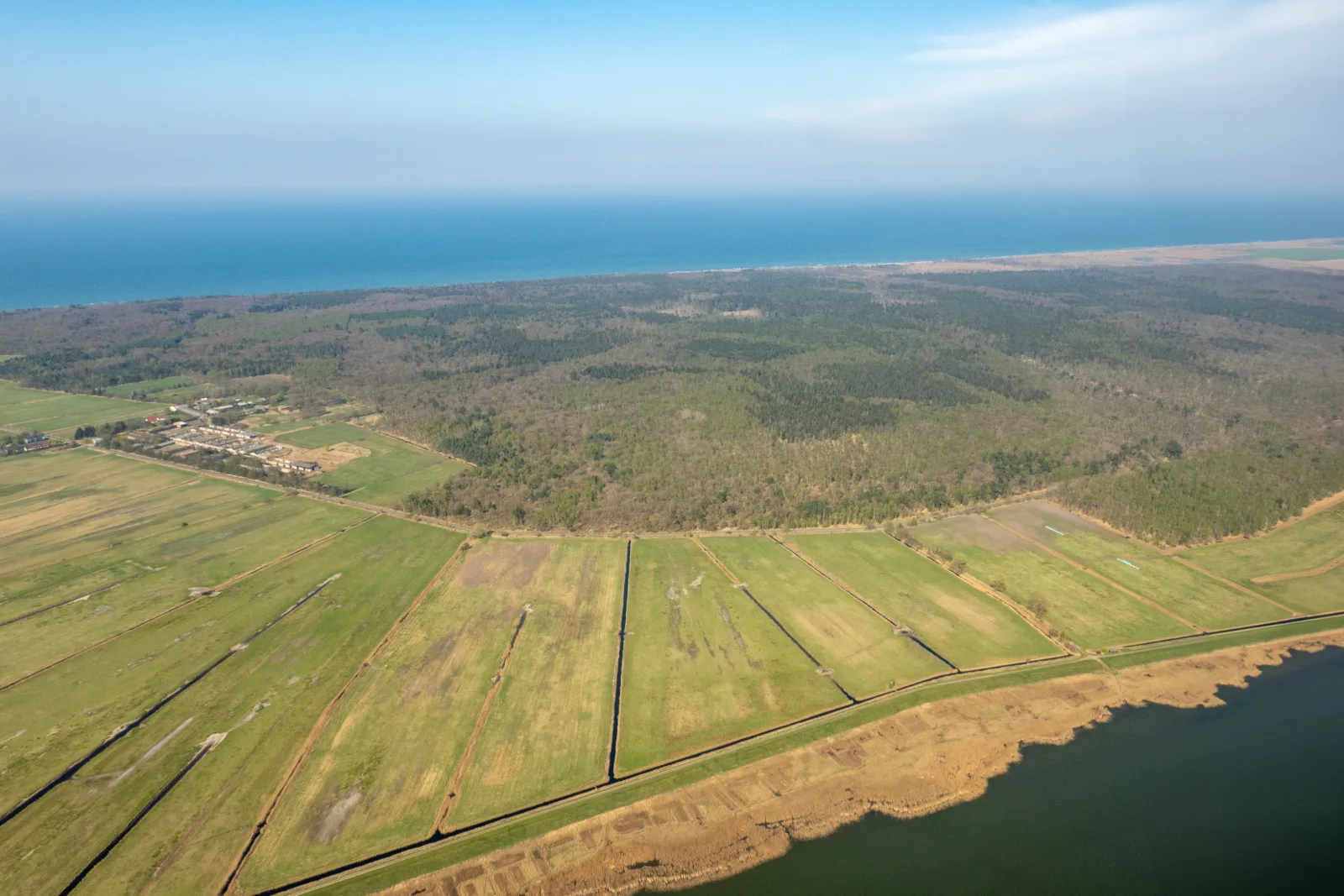 Hundeparadies "Bodden Paradise Cottage"