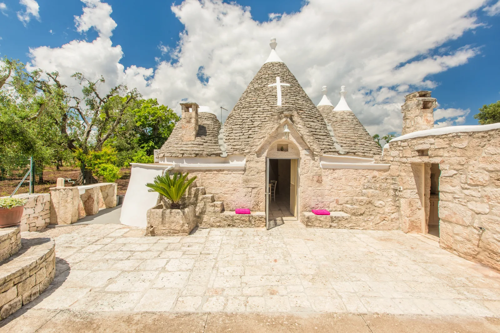 Trullo Pioppo Gigante