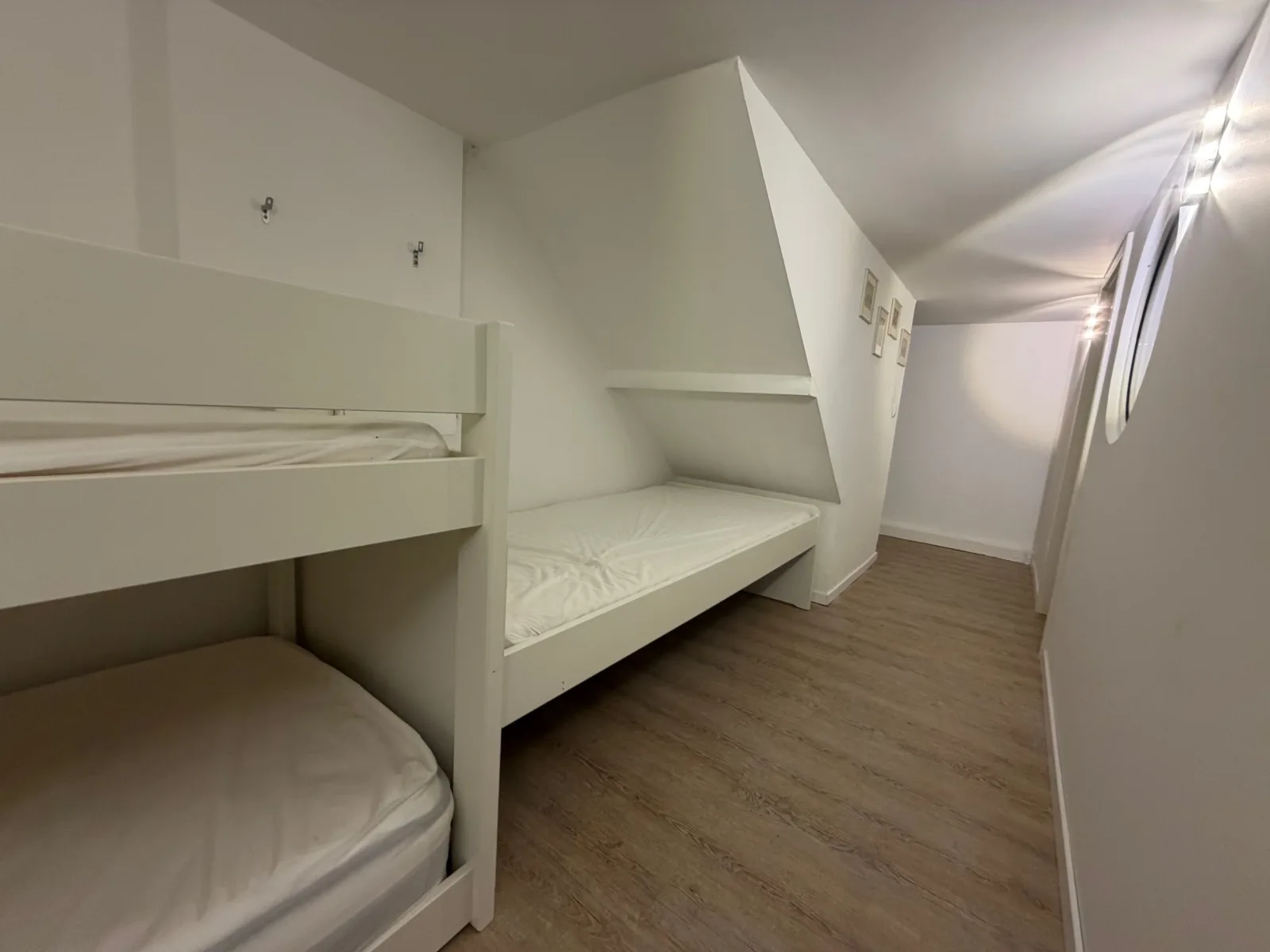 5 Zimmer für 16 Personen / Praktisches Gruppen-Domizil am See  / Neuschwanstein/München