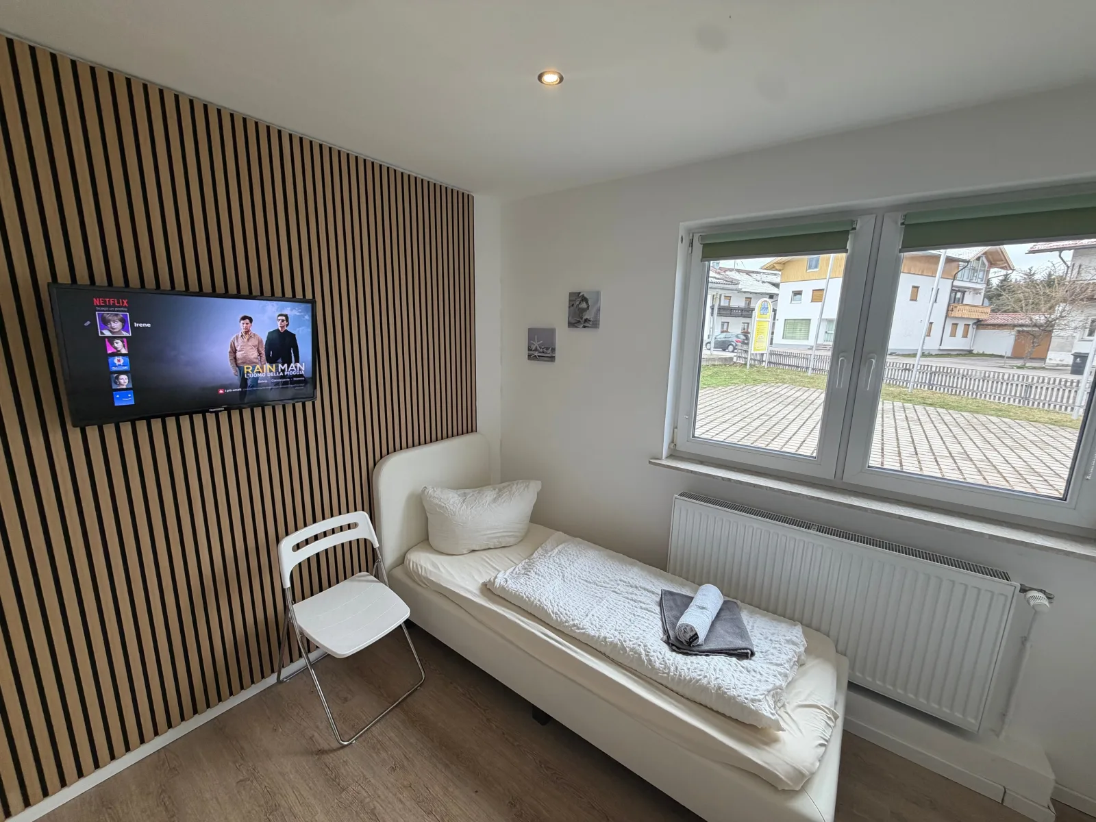 5 Zimmer für 16 Personen / Praktisches Gruppen-Domizil am See  / Neuschwanstein/München