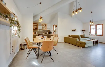 Sutorman 2 (Villa D&B)