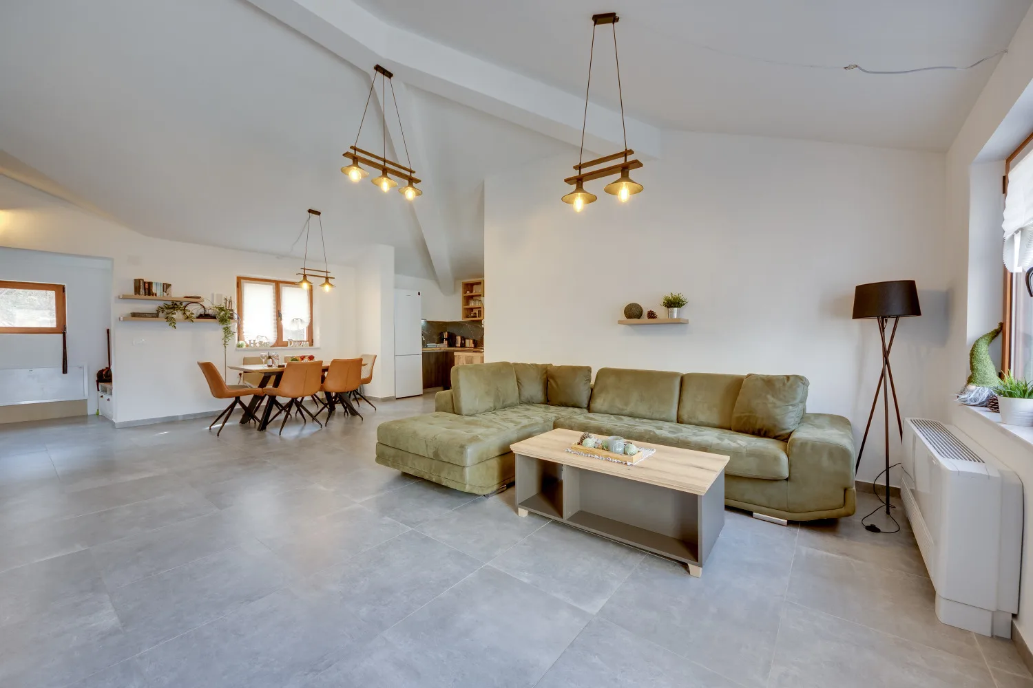Sutorman 2 (Villa D&B)